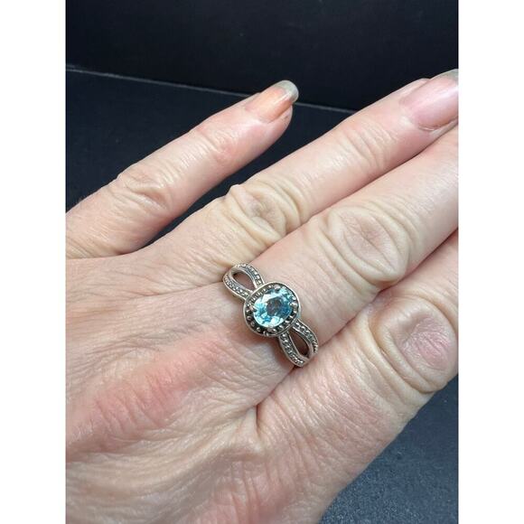 Blue topaz sterling silver ring size 9 - Picture 12 of 16